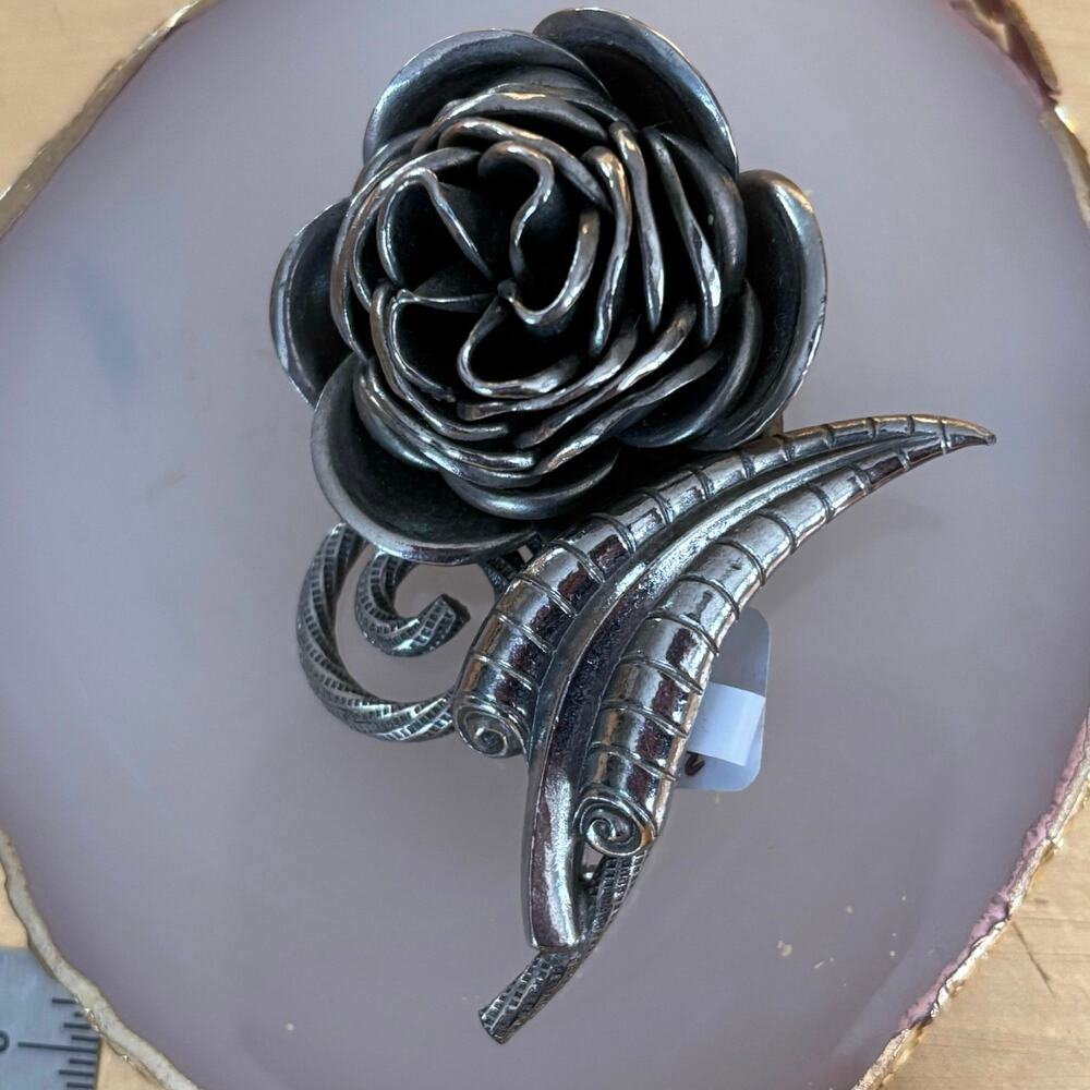 Vintage Metal Rose Flower Pin Brooch